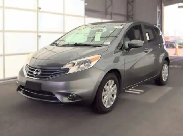 2016 Nissan Versa Note 1.6 SV CVT's photo