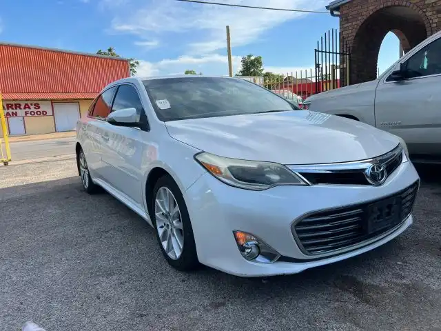 2014 Toyota Avalon XLE Touring's photo