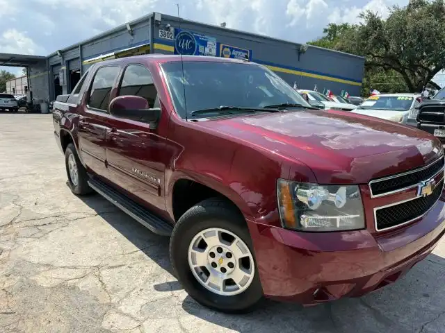 2009 Chevrolet Avalanche 2WD Avalanche LT1's photo