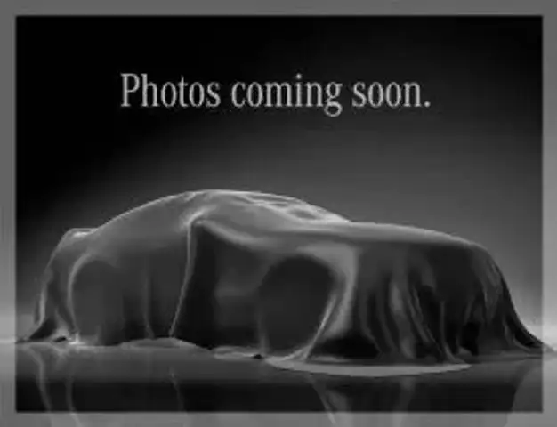 2025 RAM 1500 Laramie 4x4 Crew Cab 5'7's photo