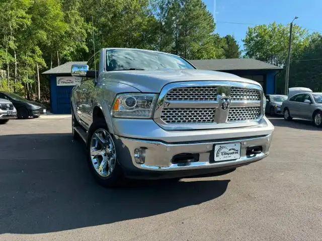 2016 RAM 1500 Laramie 4x4 Crew Cab 5'7's photo