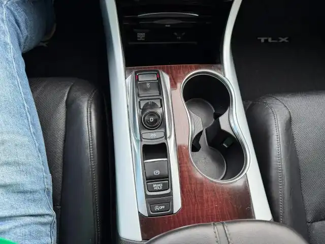 2016 Acura TLX 3.5 AUTO SH-AWD Technology Package's photo