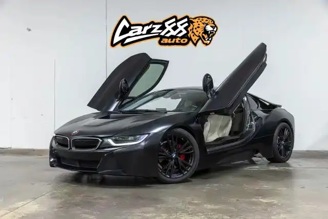 2015 BMW i8 Giga World's photo