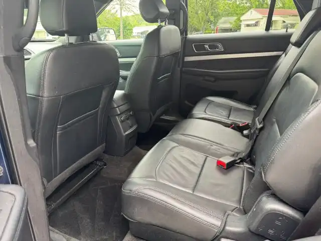 2016 Ford Explorer XLT 4WD's photo