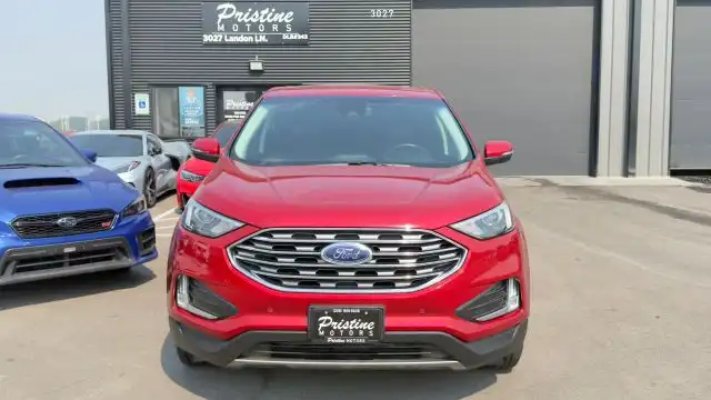 2022 Ford Edge Titanium AWD's photo