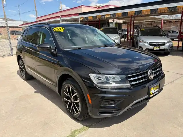 2021 Volkswagen Tiguan 2.0T SE's photo
