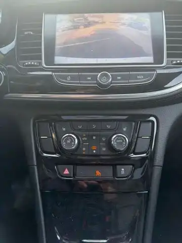 2019 Buick Encore Essence AWD's photo