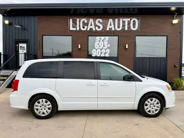 2015 Dodge Grand Caravan SE's photo