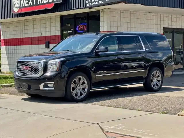 2015 GMC Yukon Denali AWD's photo