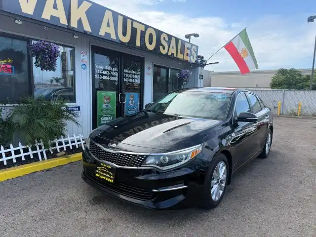 2016 Kia Optima EX AT's photo