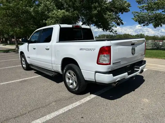 2021 RAM 1500 Big Horn/Lone Star 4x4 Crew Cab 5'7's photo