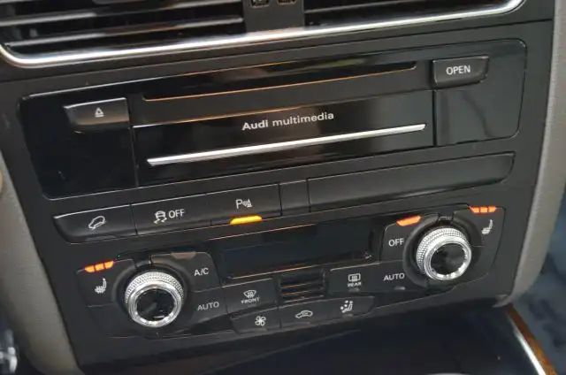 2015 Audi Q5 2.0T quattro tiptronic Premium Plus's photo