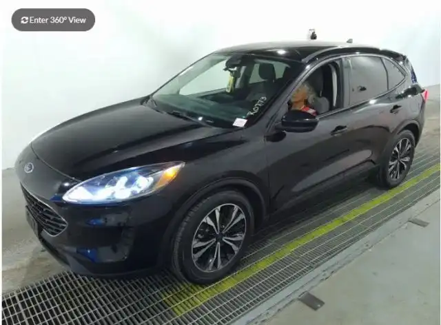 2021 Ford Escape SE FWD's photo