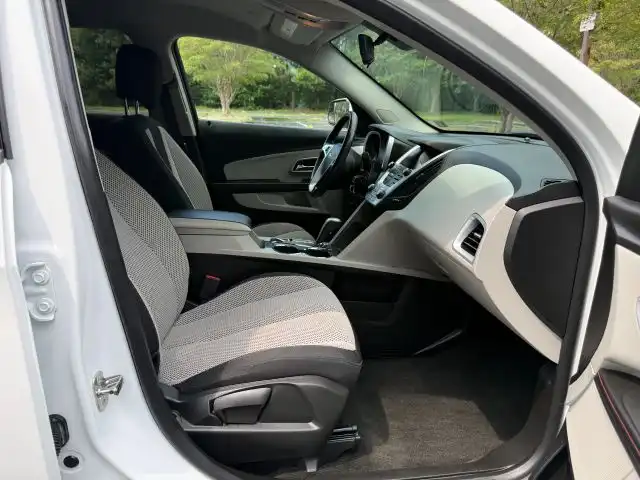 2014 Chevrolet Equinox AWD 1LT's photo