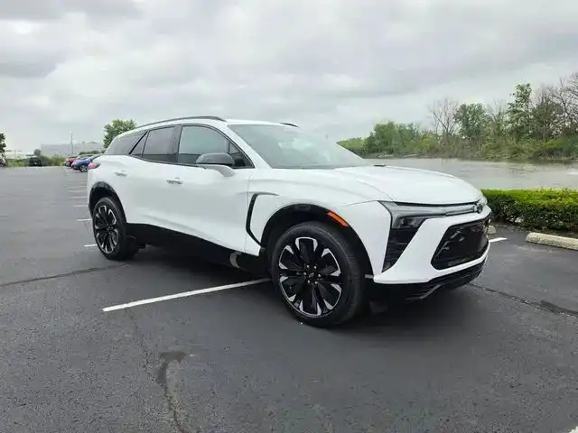 2024 Chevrolet Blazer EV RS AWD's photo