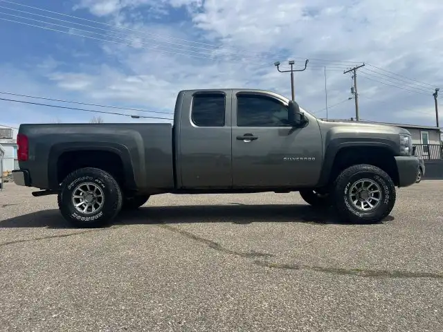 2011 Chevrolet Silverado 1500 LS 4X4 Extended Cab MWB's photo