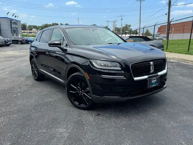 2022 Lincoln Nautilus Reserve AWD's photo