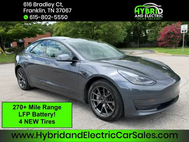 2023 Tesla Model 3 Base's photo