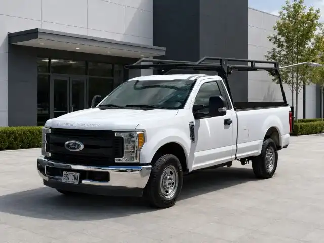 2017 Ford F-250 XL Regular Cab 8' Box's photo