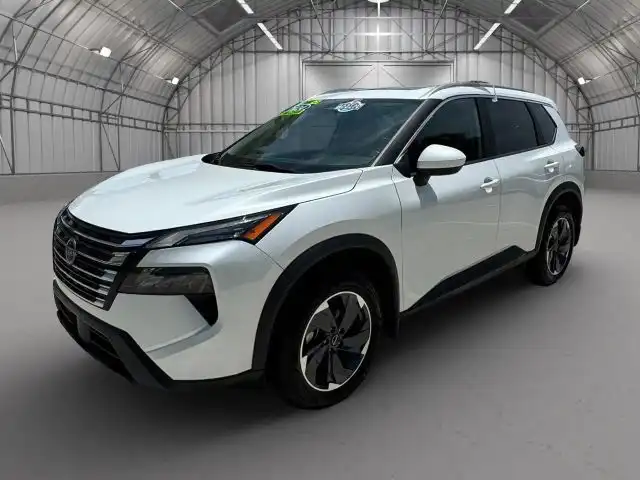 2024 Nissan Rogue SV FWD's photo