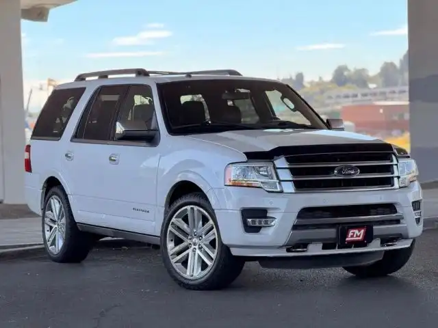 2017 Ford Expedition Platinum's photo