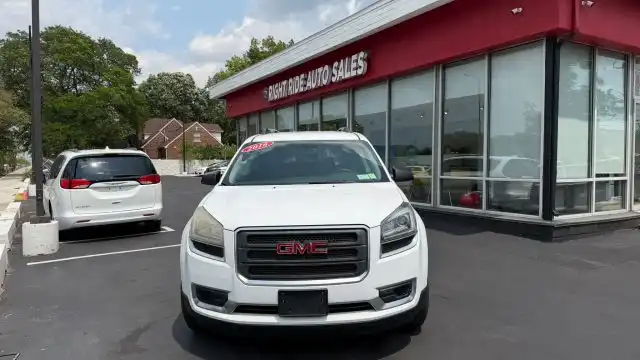2016 GMC Acadia FWD SLE-2's photo