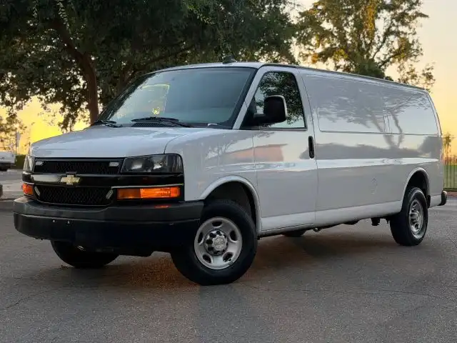 2018 Chevrolet Express 2500 Extended Work Van HD's photo