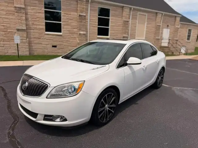 2017 Buick Verano Sport Touring 1SH's photo