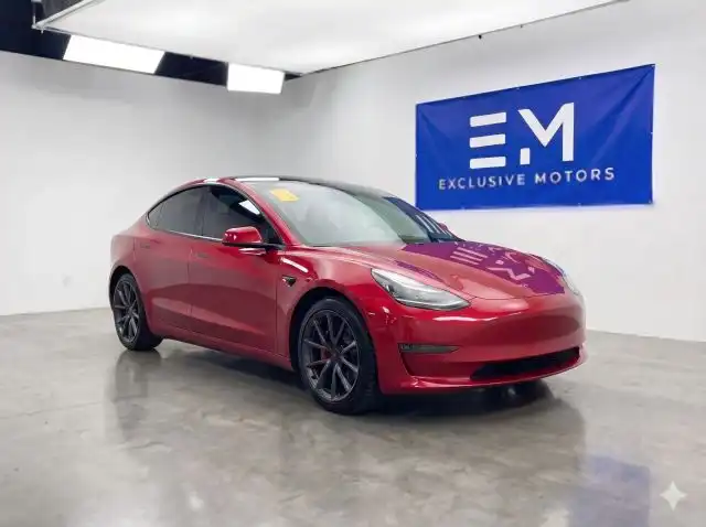 2024 Tesla Model 3 Performance's photo