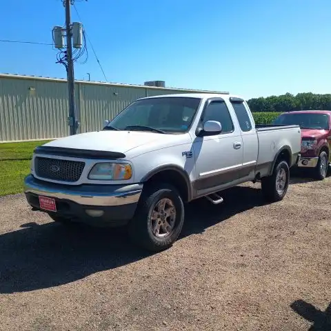 2002 Ford F-150 XLT 4x4 SuperCab SWB Styleside's photo