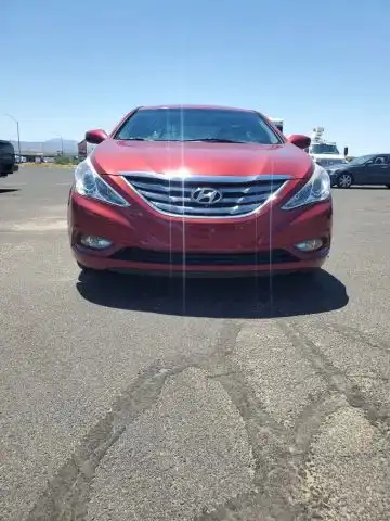 2012 Hyundai Sonata SE I4 A/T's photo