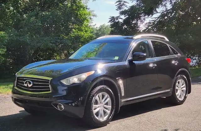 2012 INFINITI FX's photo