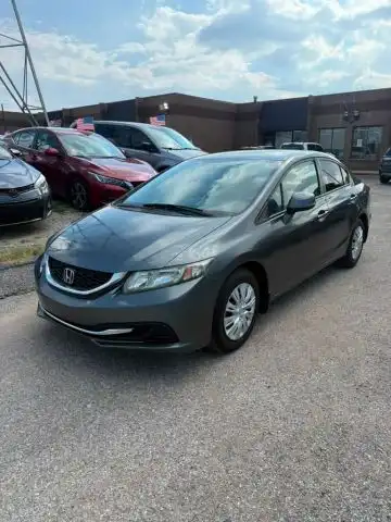 2013 Honda Civic LX Auto's photo
