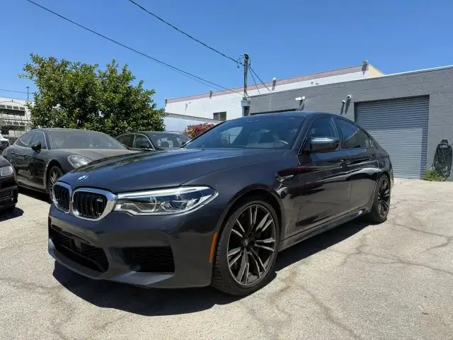 2019 BMW M5 Base's photo
