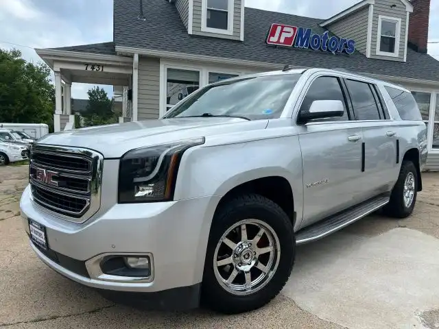 2015 GMC Yukon 4WD SLT's photo