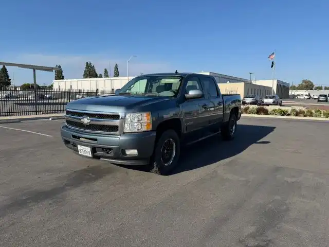 2007 Chevrolet Silverado 1500 LTZ 4X4 Crew Cab's photo