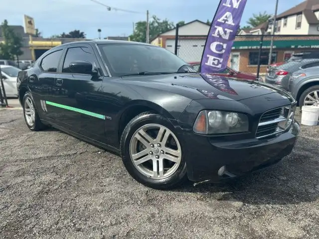 2006 Dodge Charger R/T's photo