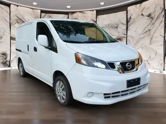 2021 Nissan NV200 SV's photo