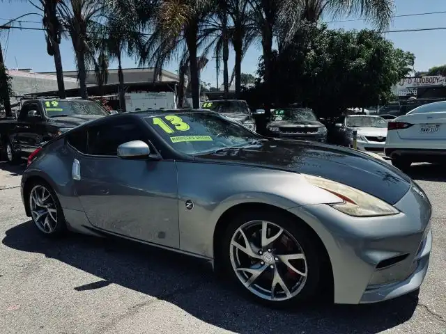 2013 Nissan 370Z Coupe Touring 6MT's photo