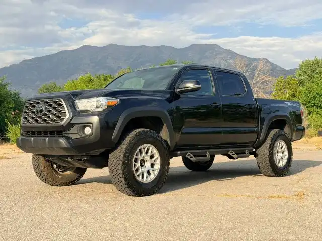 2020 Toyota Tacoma TRD Off Road Double Cab 4WD V6 M/T SB's photo