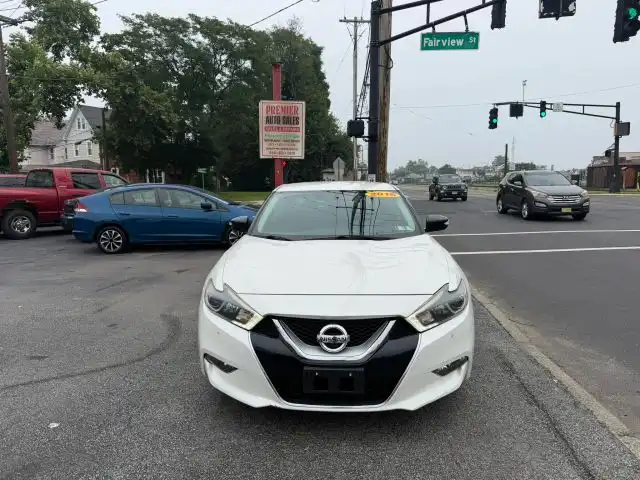2016 Nissan Maxima 3.5 SR's photo