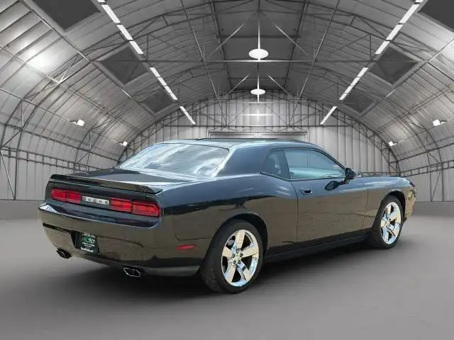 2009 Dodge Challenger R/T's photo