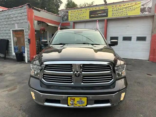 2019 RAM 1500 Classic Big Horn 4x4 Crew Cab 5'7's photo