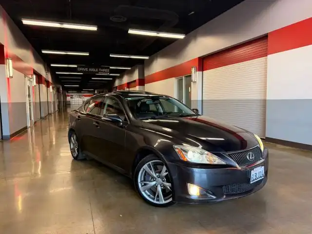 2010 Lexus IS 350 350's photo