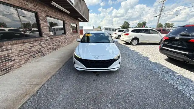 2023 Hyundai Elantra 2.0 SEL IVT SULEV's photo