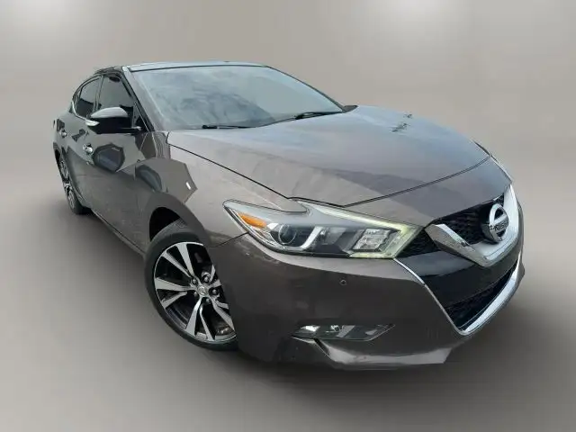2016 Nissan Maxima Platinum's photo