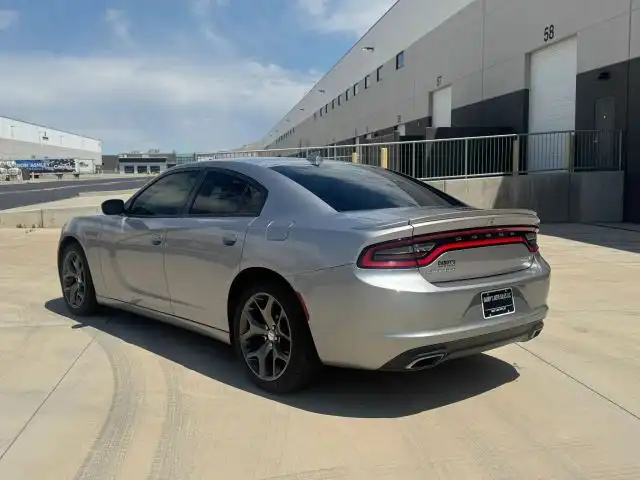 2015 Dodge Charger SXT's photo