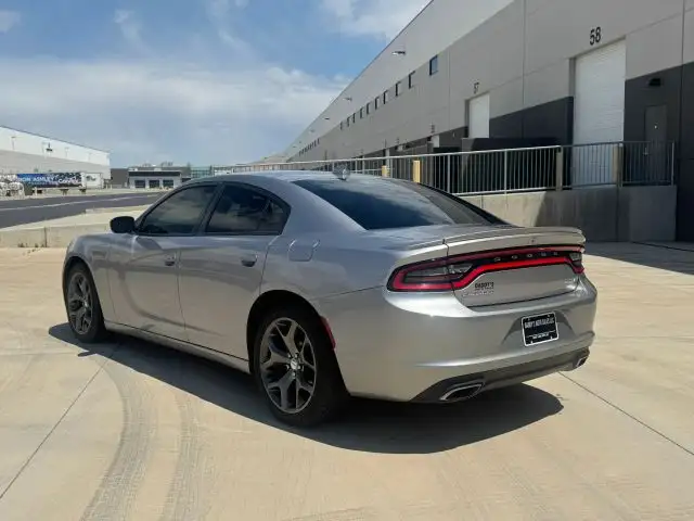 2015 Dodge Charger SXT's photo