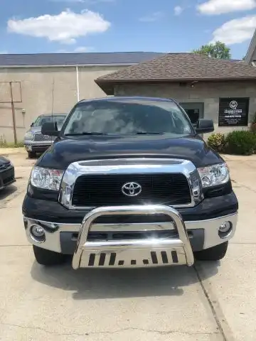 2008 Toyota Tundra 5.7 Auto 4WD SR5 Double Cab's photo