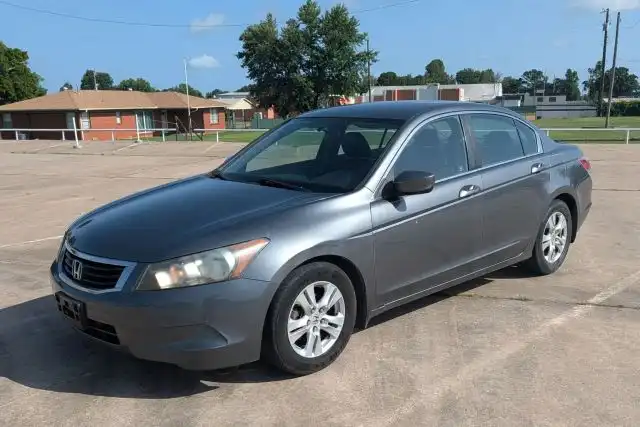 2010 Honda Accord LX-P Auto's photo
